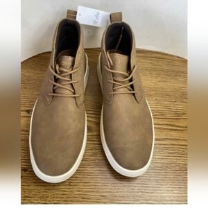 IZOD Men’s Memory Foam Size 8M Palmer Chukka Sneakers Boots Brown Casual New